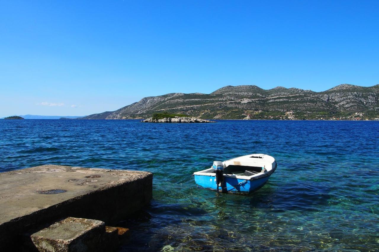 Seaside Apartments With A Swimming Pool Tri Zala, Korcula - 558 Zrnovo Экстерьер фото