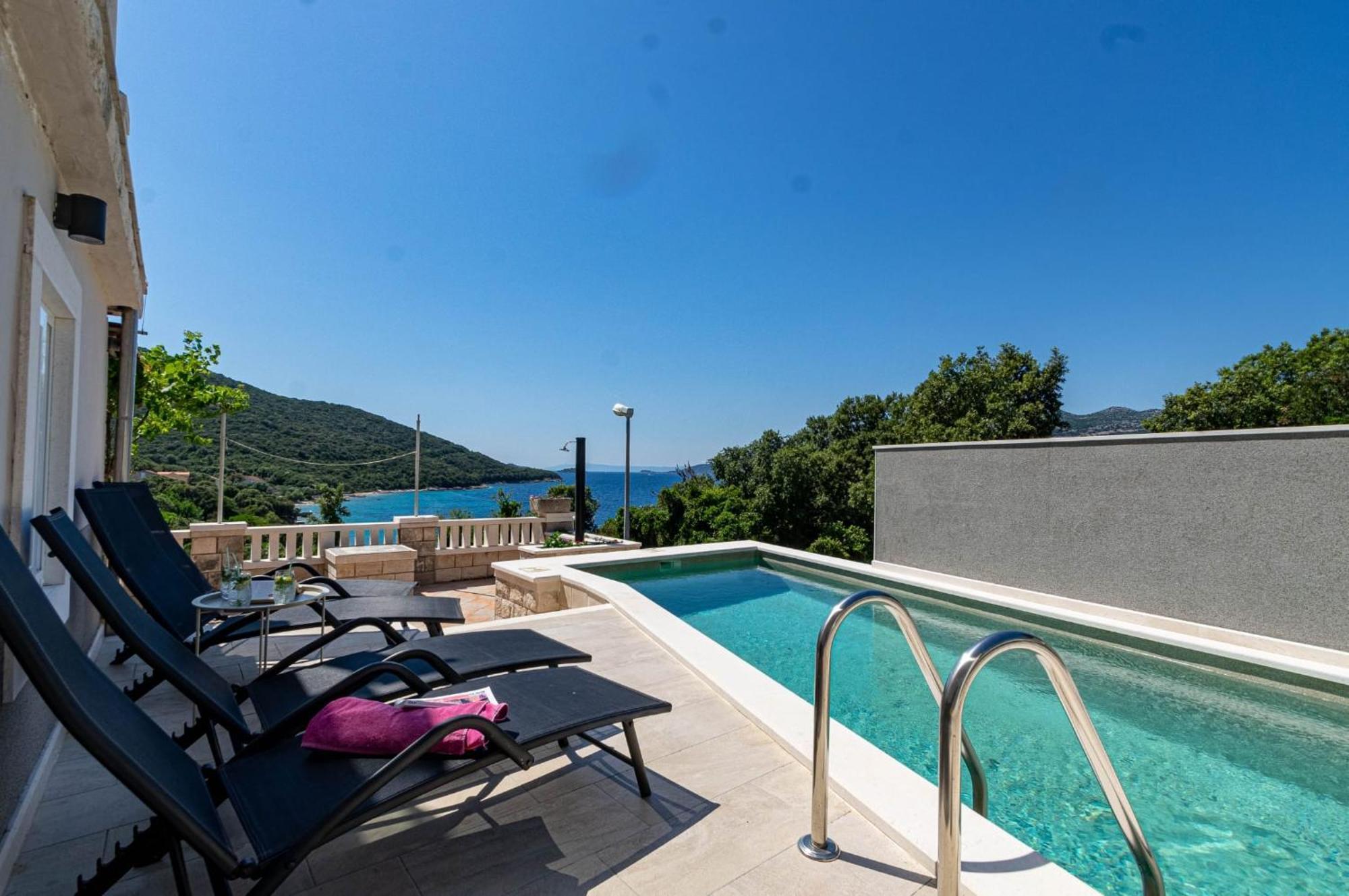 Seaside Apartments With A Swimming Pool Tri Zala, Korcula - 558 Zrnovo Экстерьер фото